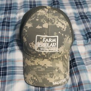 Mens Camo Farm Bureau insurance veterans hat NWOT